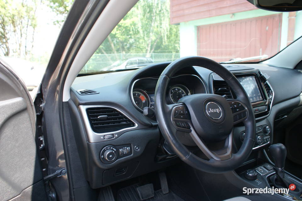 Jeep Cherokee 32 V6Gaz 4X4 Limited Możliwa nieuszkodzony Cherokee Białystok
