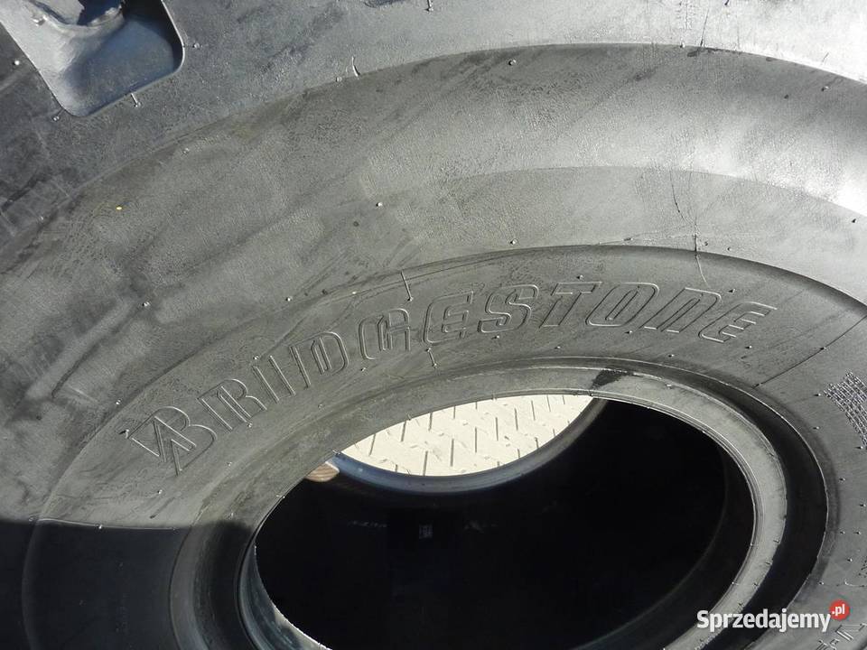 Opona używana przemysłowa 235R25 BRIDGESTONE Zaścianki