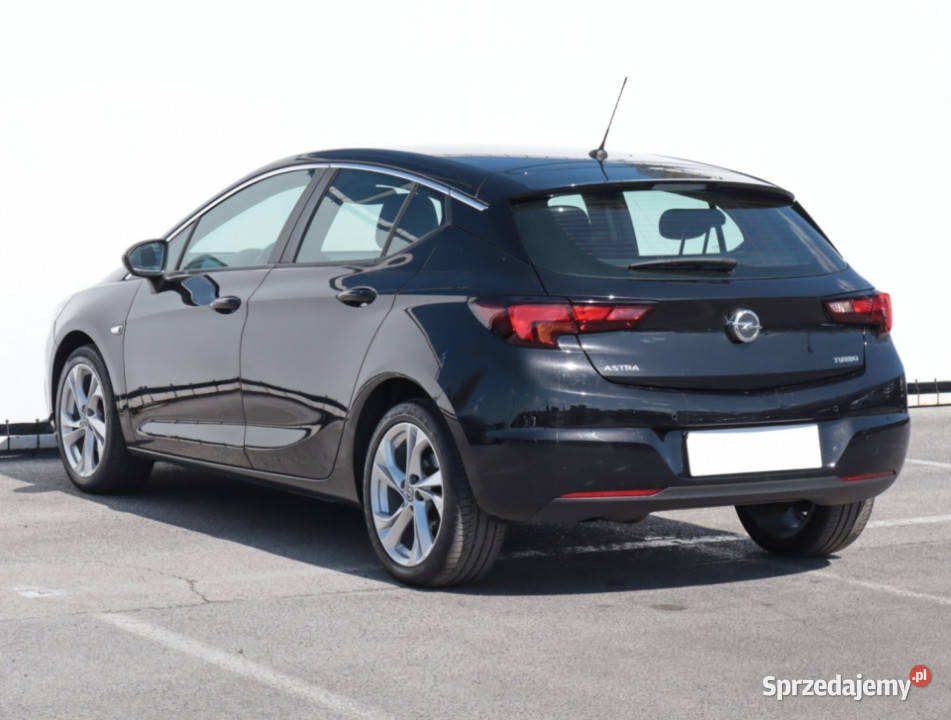 Opel Astra 14 T światła przeciwmgielne lubelskie Lublin