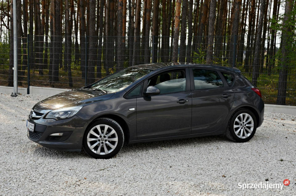Opel Astra 14T 140 Opłacona Super Stan J ABS Ostrów Mazowiecka