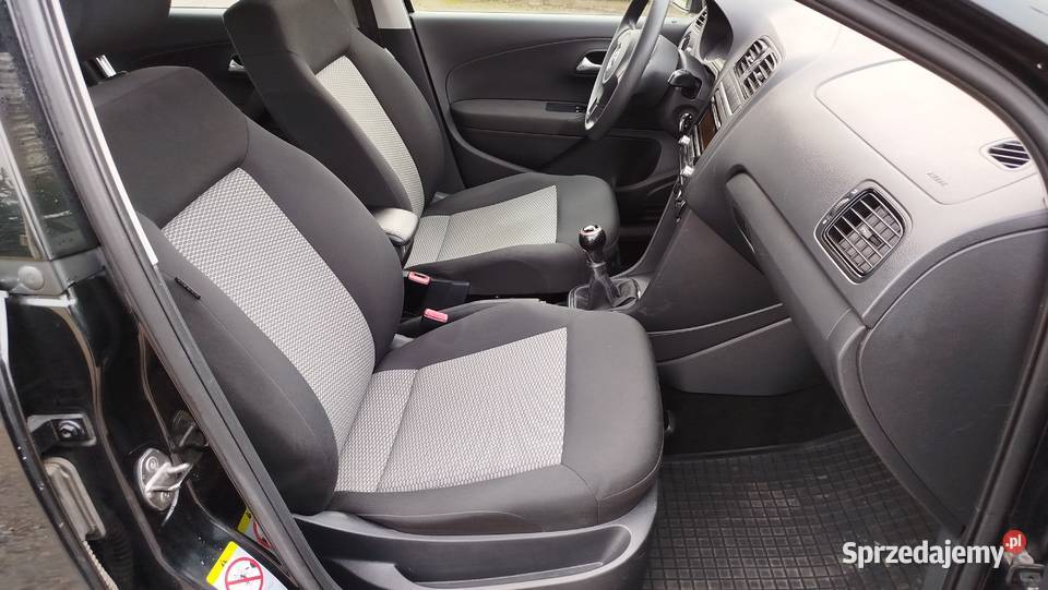 Vw Polo 5 Drzwi Niski Przebieg Zadbany garażowany Bytów