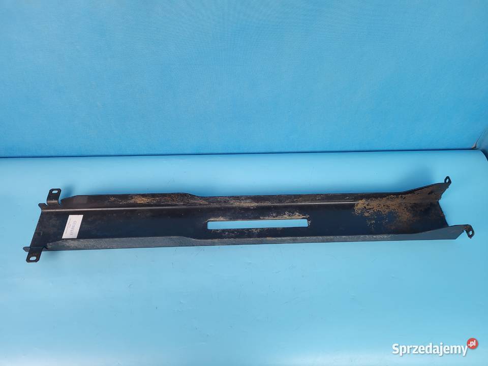 CASE IH PUMA 145 12r OSŁONA PRZEDNIEJ PÓŁOSI Kolno