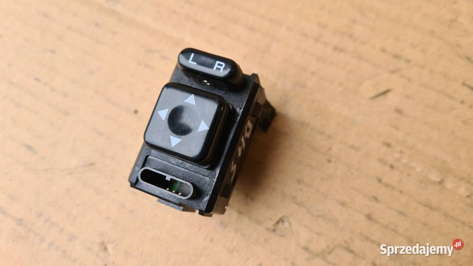 Subaru Legacy 3 BH5 włącznik przełącznik Legnica