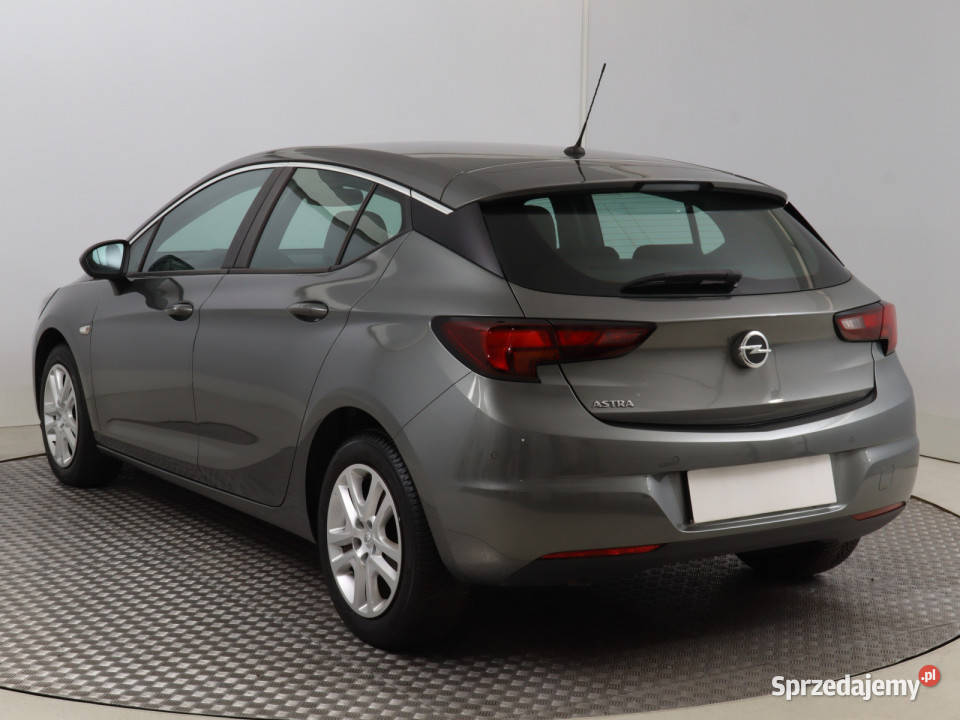Opel Astra 14 T Bielany Wrocławskie