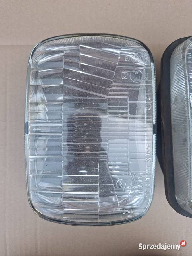 Reflektory przód przednie lampy Fiat 126p Maluch osobowe Strzelce Opolskie