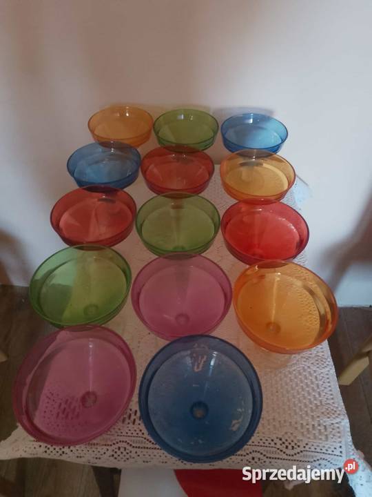 zestaw kolorowych misek pucharków 14 sztuk Legnica