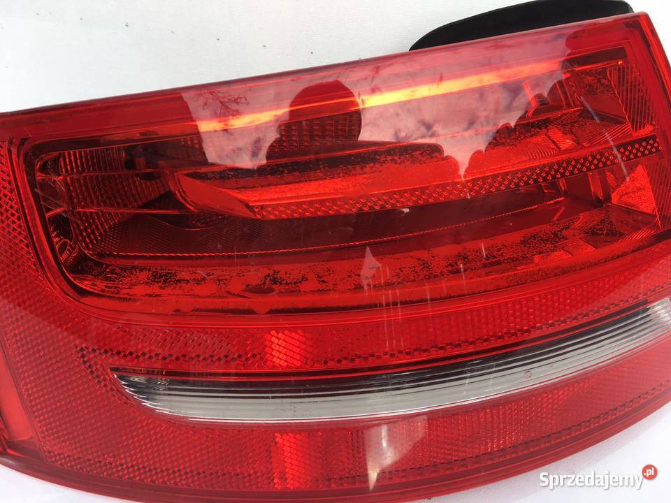 AUDI A4 B8 KOMBI LEWA LAMPA TYŁ Ostroróg sprzedam