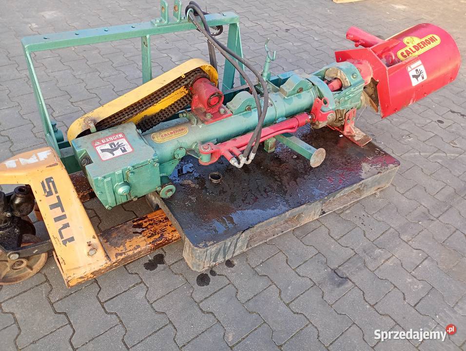 Glebogryzarka podkoronowa z przesuwem CALDERONI mazowieckie Zwoleń