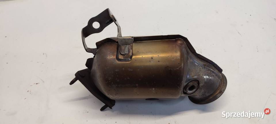 VOLVO XC40 KATALIZATOR 15 HYBRID 31670288 Katalizatory Części samochodowe dolnośląskie