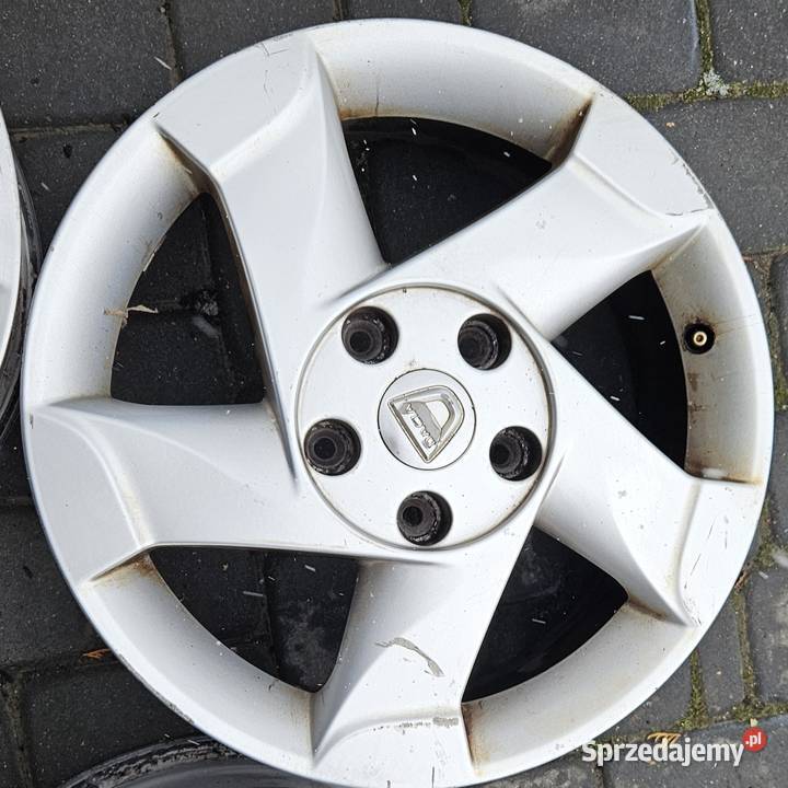 Felgi Aluminiowe Dacia Duster 16 65 x16 ET 50 Grodków