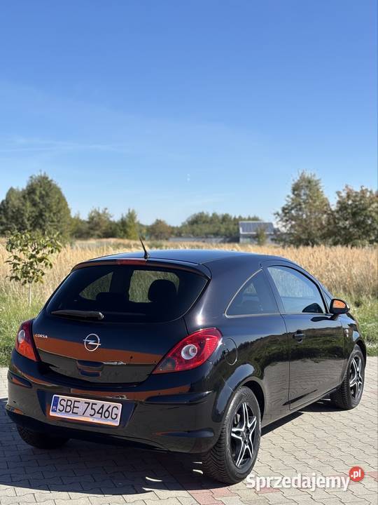 Opel Corsa D 111 2010r Czarny poduszka powietrzna Corsa