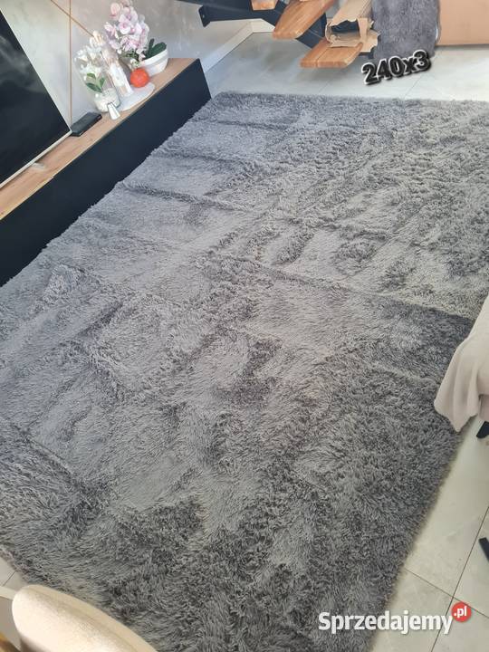 Dywan 240x3 nowy Brzostek