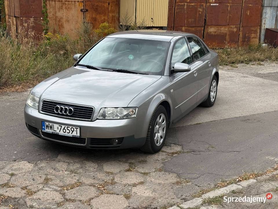 Audi A4 B6 Bezwypadkowy Skóra Climatronic Hak klimatyzacja A4 Wołomin