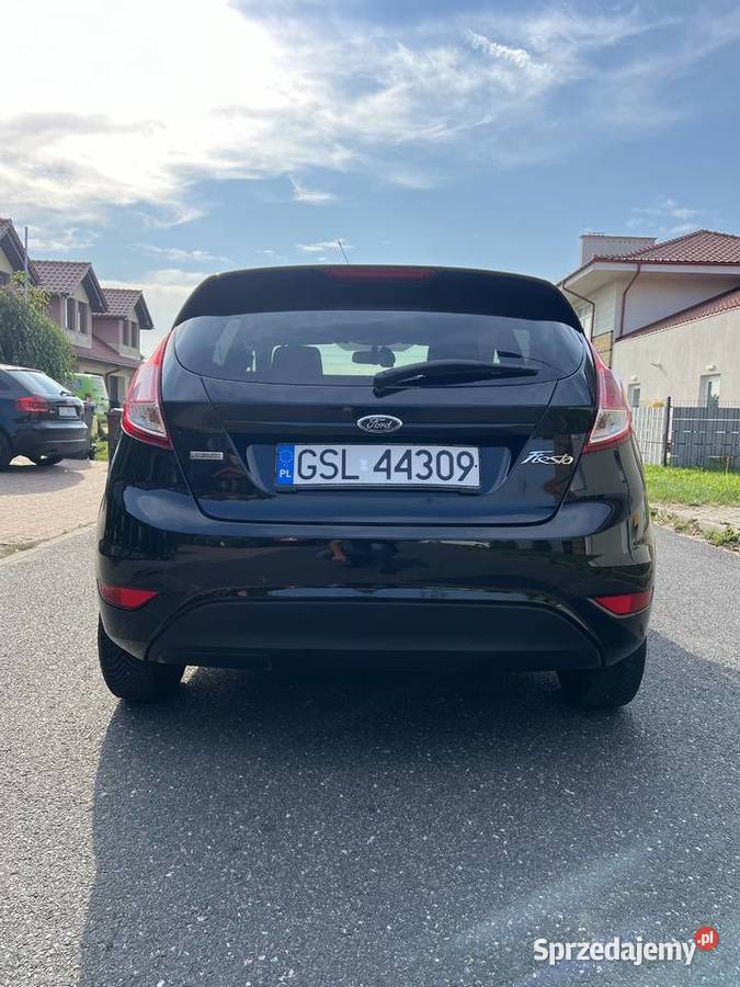 Ford fiesta 2013 r piękny stan 98