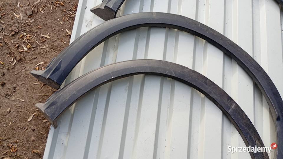 Listwy błotnika lewy tył DS7 9817250277 sprzedam