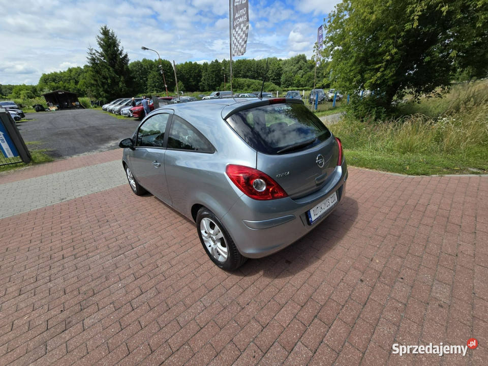 Opel Corsa Opel Corsa 12 benzynka z klimatyzacja wielkopolskie Cielcza sprzedam