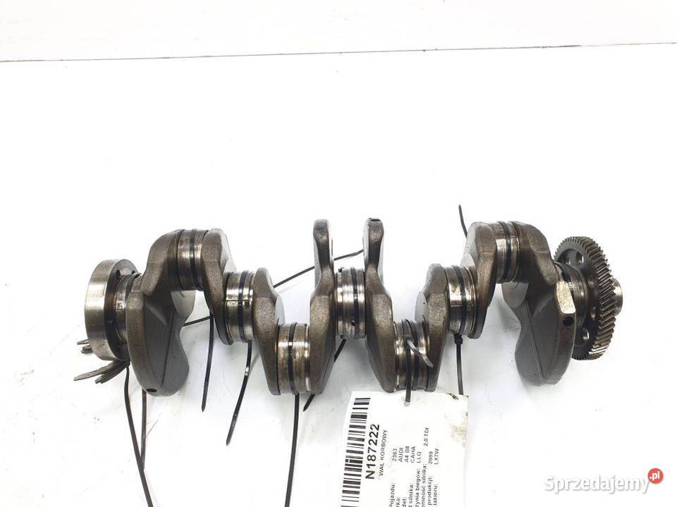 WAŁ KORBOWY AUDI A4 B8 03G105212C