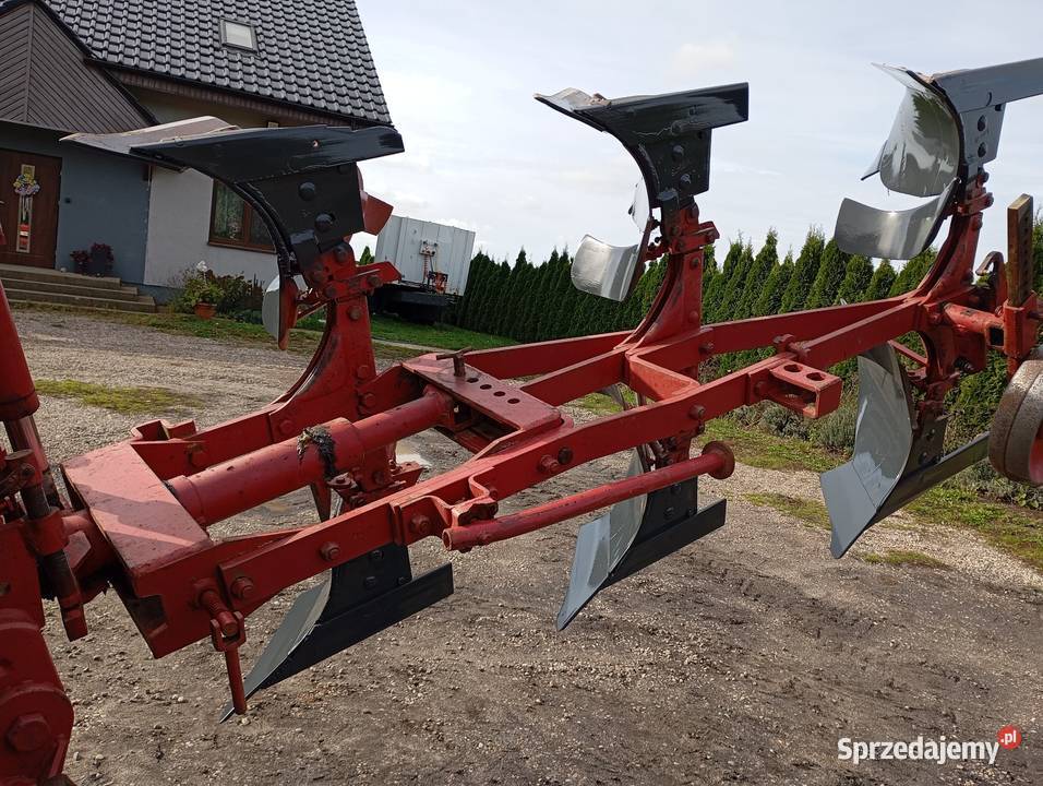 Pług 3 skibowy obrotowy NIEMAYER Gralewo