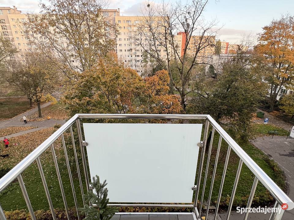 FUNKCJONALNE 2 POKOJE BALKON ODDZIELNA KUCHNIA 42m2 Warszawa sprzedam
