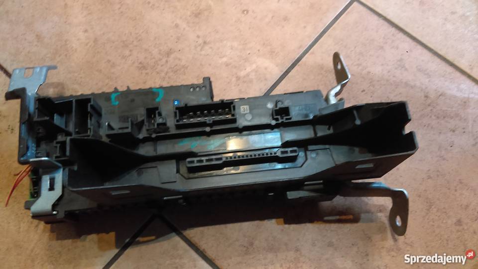 Skrzynka BSI Mercedes W204 016706581 Margonin