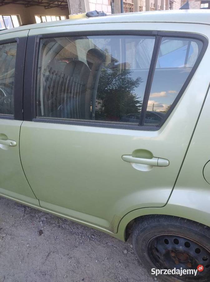 Drzwi Przednie Tylne Lak X07Zielone Daihatsu Rok produkcji 2008 Elbląg
