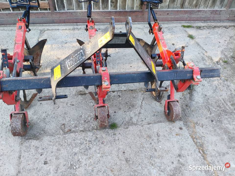 Obsypnik pielnik Akpil 2011 r Gdów