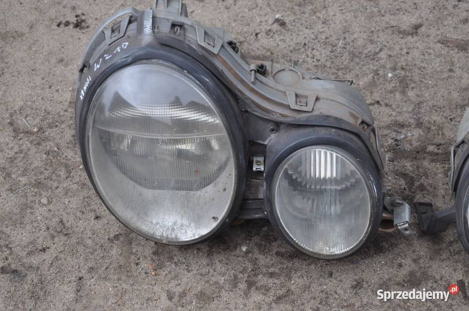 mercedes W 210 xenon lampa prawa WYSYŁKA