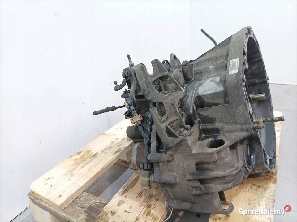 SKRZYNIA BIEGÓW ND0015 20 16V Renault Scenic II sprzedam