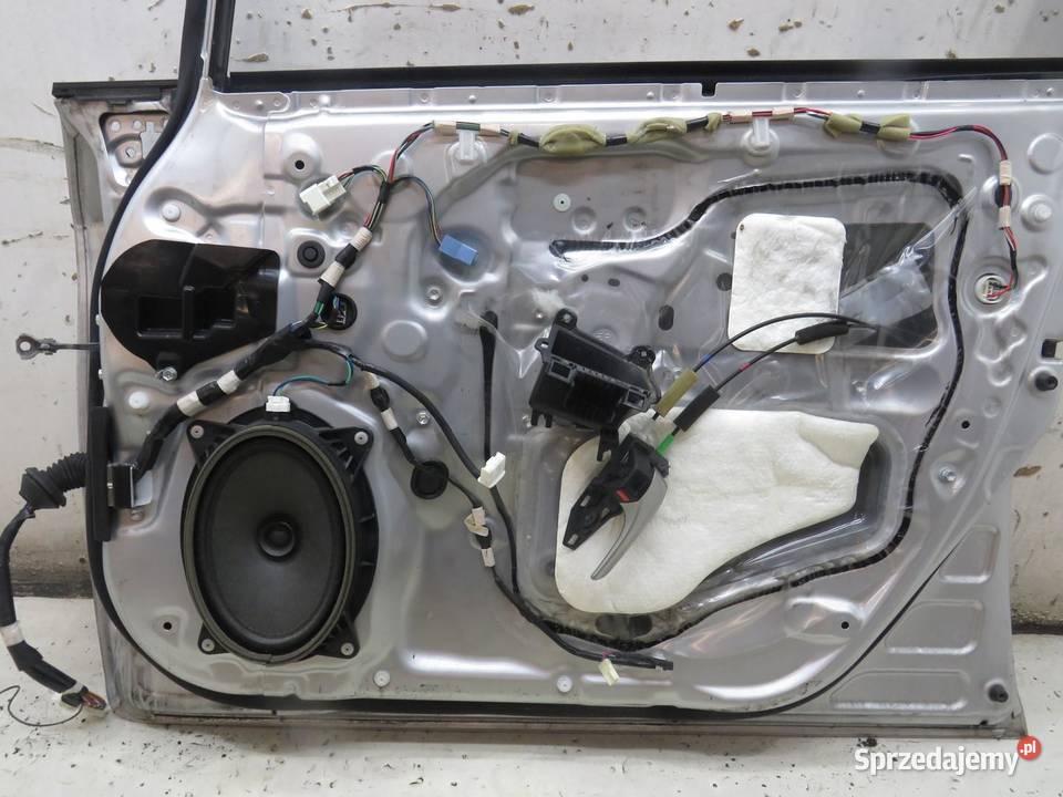 DRZWI PRAWY PRZÓD 1F7 PRIUS III