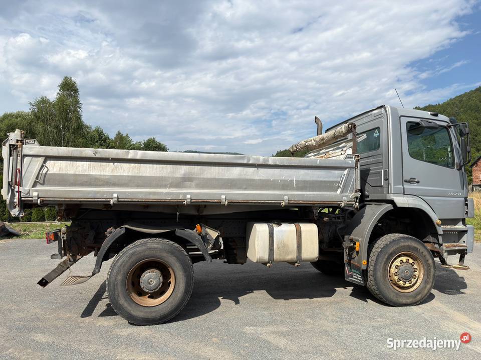 Mercedes Atego samochód specjalny do odśnieżania Czernichów