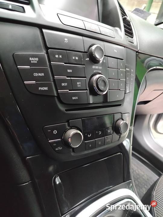 Opel Insignia 18 140 2010r Benzyna Gaz NOWY Staszów