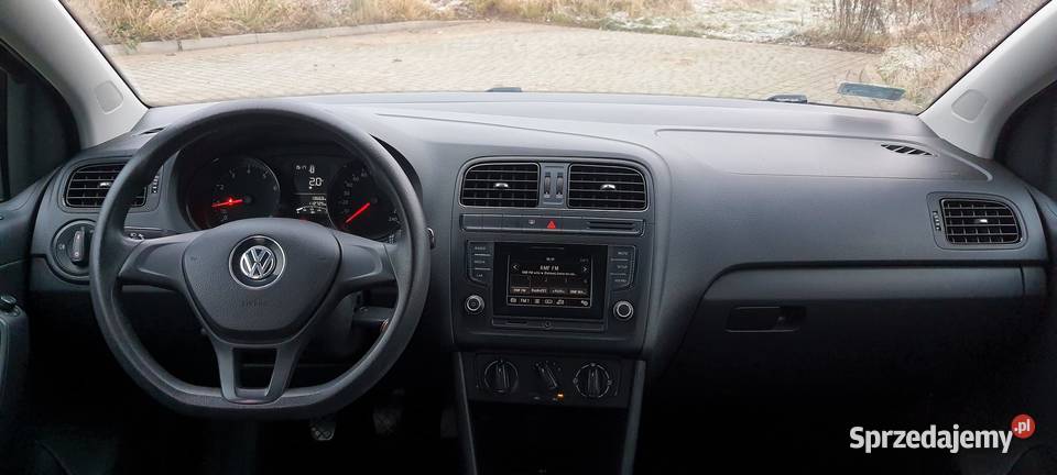VW Polo V 6C Lift 2015 10 MPI 60 5 Drzwi Nowa Sól sprzedam