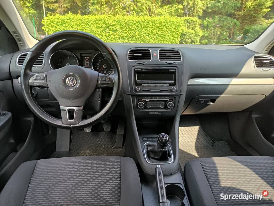 Sprowadzony i zarejestrowany Golf 6 TDI klima 1600cm3 Będźmierowice sprzedam