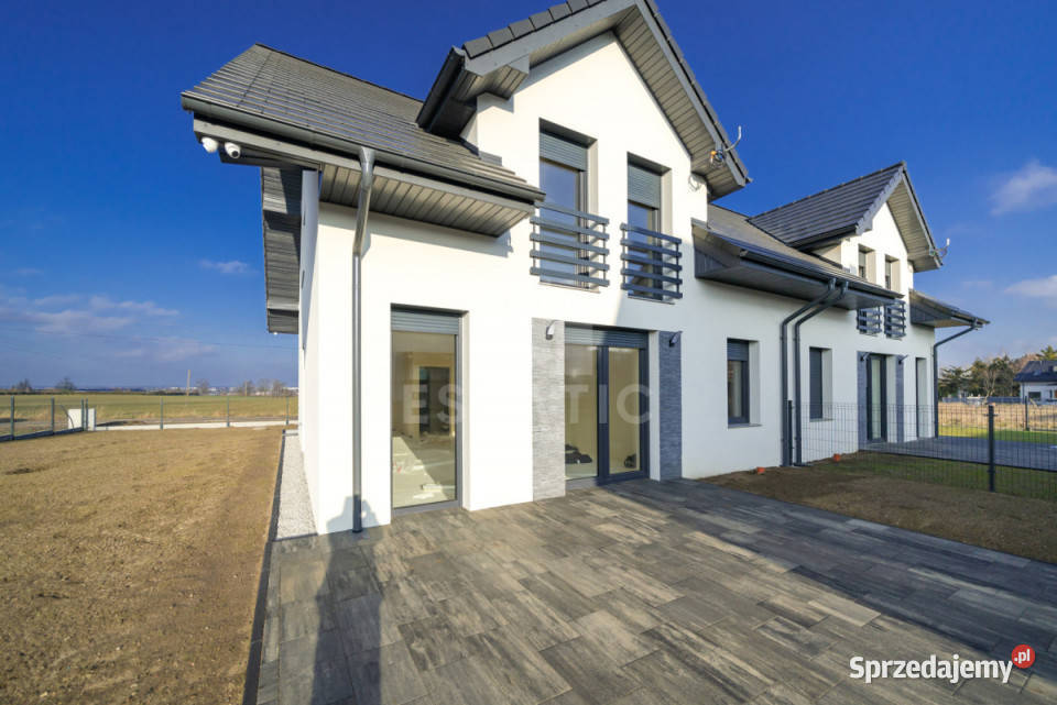 sprzedaży domu bliźniaka 130m2 Gdańsk Żukowska 3 piętra i więcej