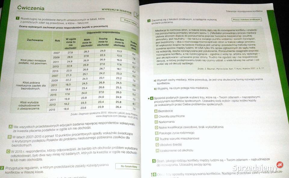 W centrum 1 Podręcznik do wiedzy A Janicki M Chełm