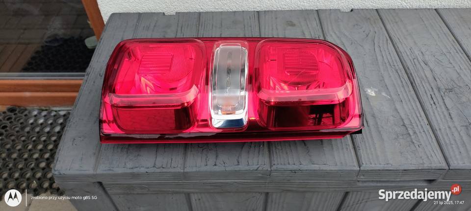 Lampa tył prawa Toyota proace Citroen Jumpy Opel Lubin