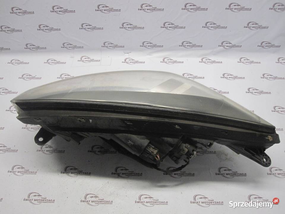 KIA PICANTO II 13r lampa prawa przód 921021Y0