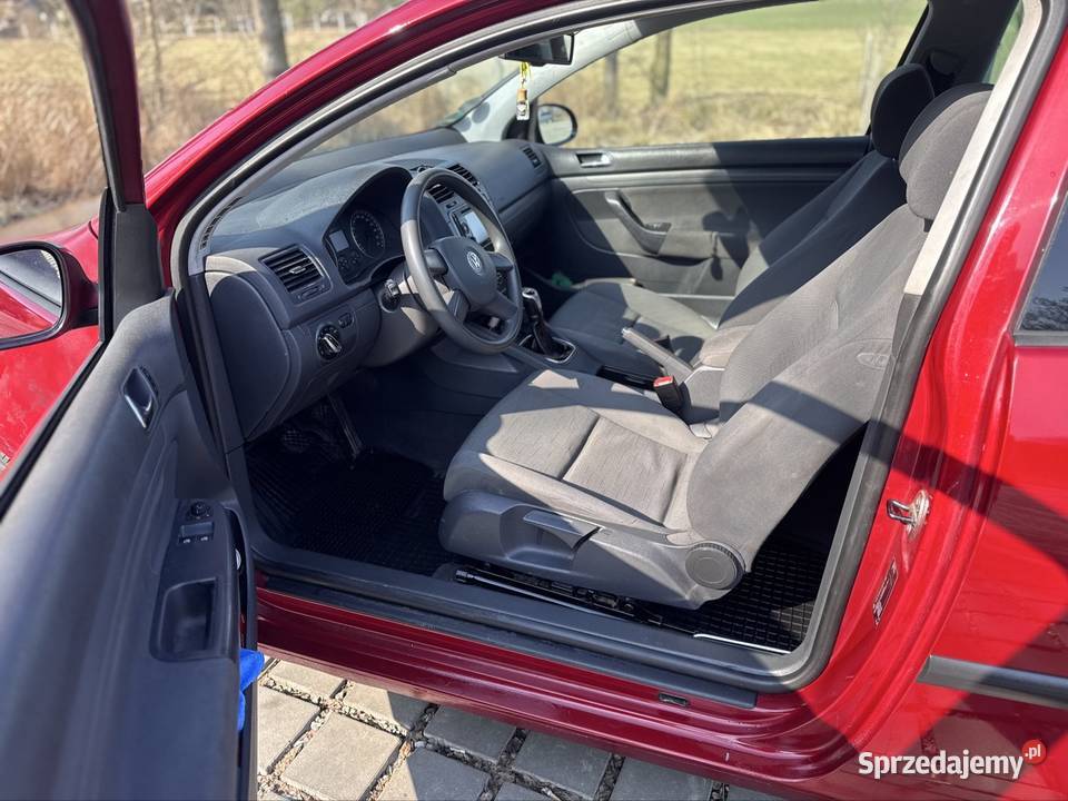 Volkswagen golf 5 benzyna Możliwa zamiana Słupca