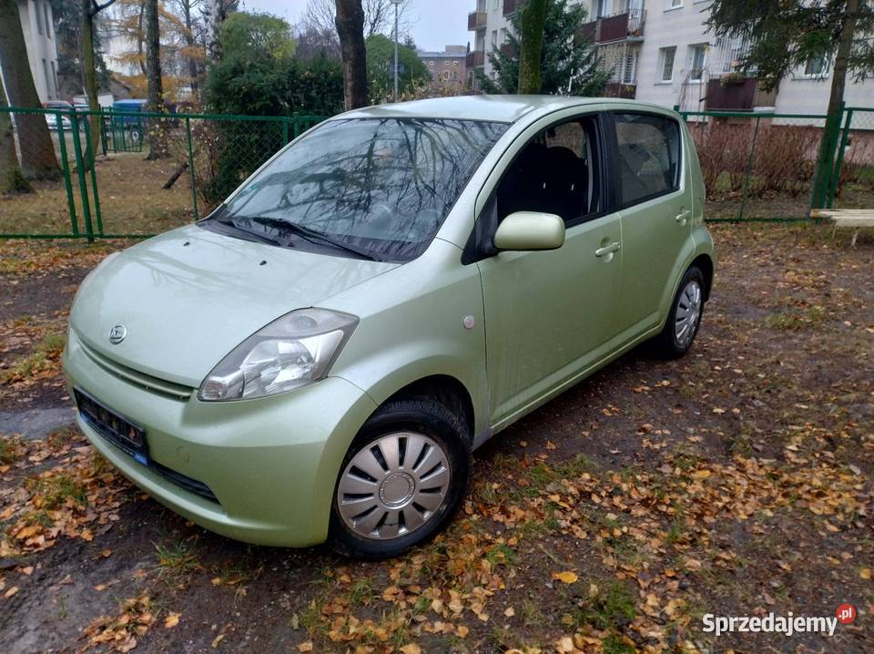 Daihatsu Sirion II 13 B 2006r Klima Sprowadzony Samochody osobowe Elbląg