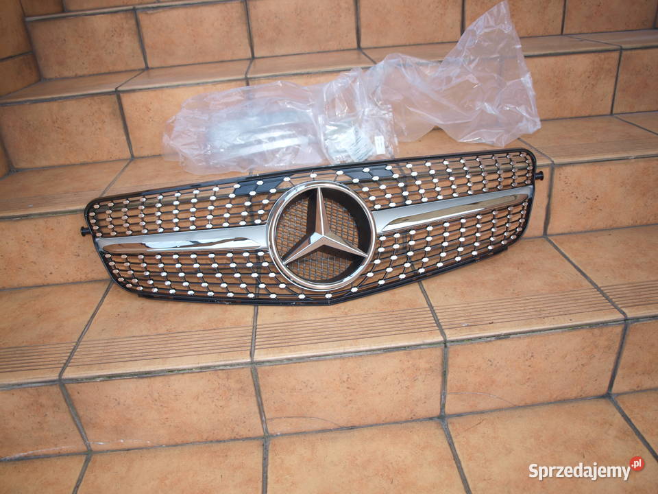 Mercedes C klasa W204 grill chrom atrapa przód Kalisz