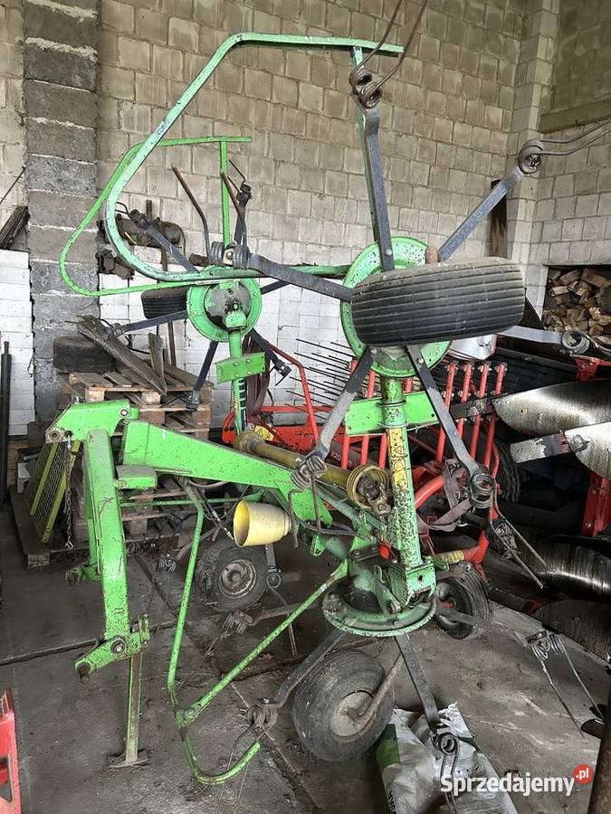 Przewracarka przetrząsarka do siana deutzfahr KH nieuszkodzony