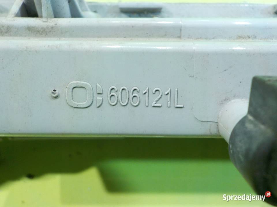 MERCEDES E W212 11r SEDAN 4D lampa DRL lewa mazowieckie Suków sprzedam