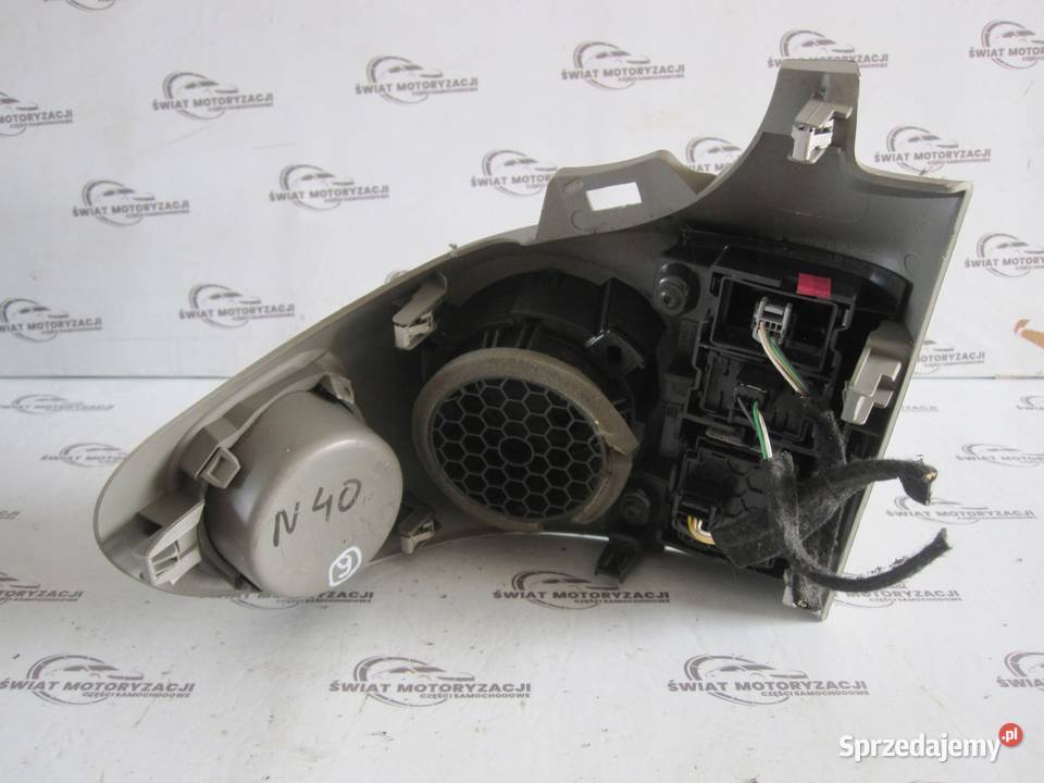 RENAULT TRAFIC III 15r kratka nawiewu cup holder osobowe świętokrzyskie