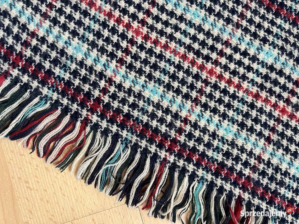 Szal duży gruby i ciepły w kratę granatową sprzedam