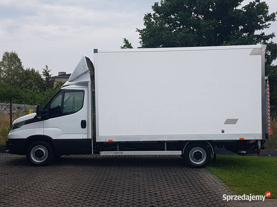 Iveco Daily 35S16 WINDA KONTENER 8EP KLIMA wielofunkcyjna kierownica Poręba