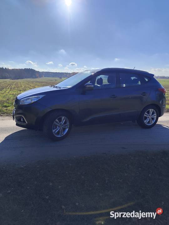 Sprzedam Hyundai ix35 kupiony w polskim salonie Parysów sprzedam