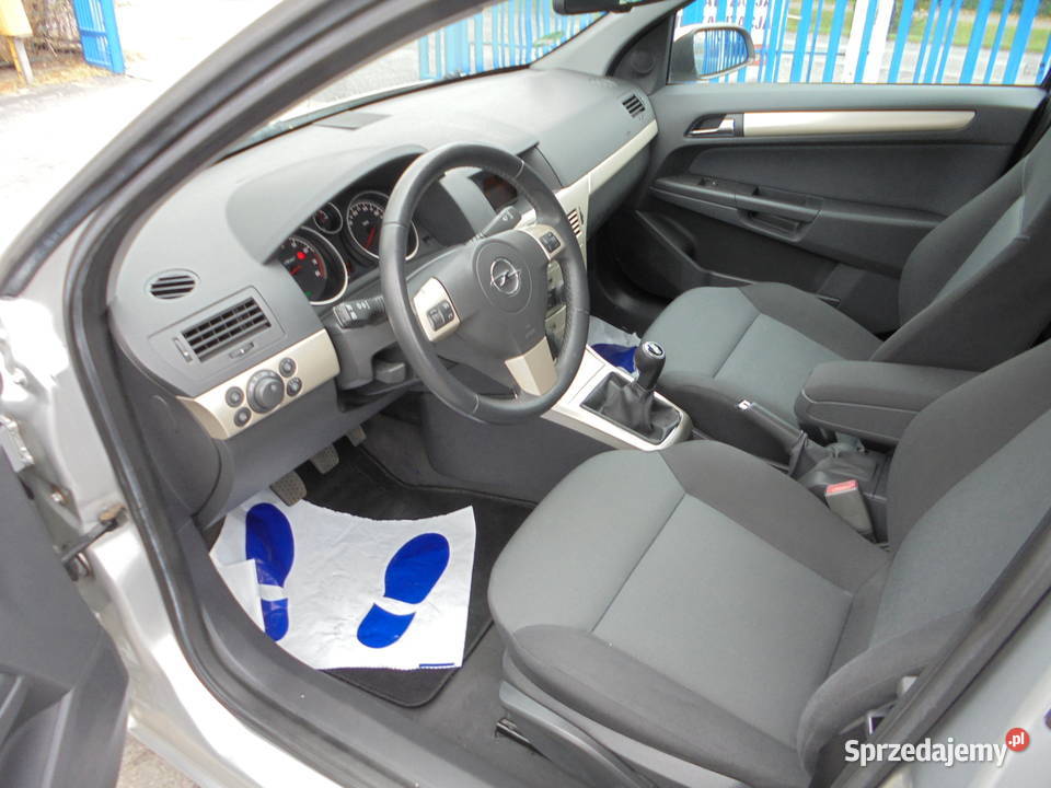 Opel Astra 16 105 radio Bydgoszcz sprzedam