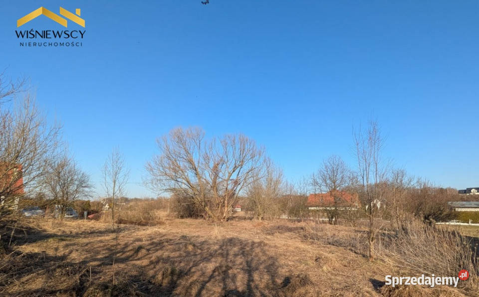 Działka budowlana z widokiem na zamek Mareza utwardzona sprzedam