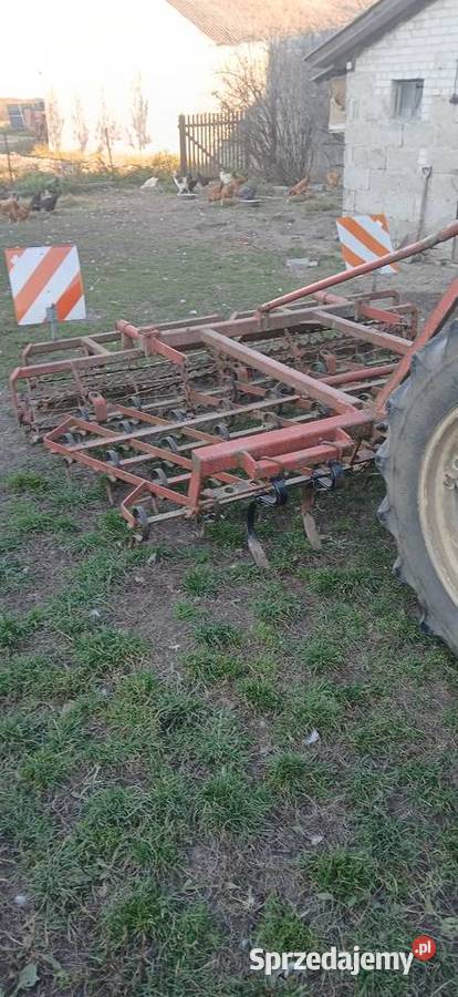 Agregat przedsiewnykultywator Józefów