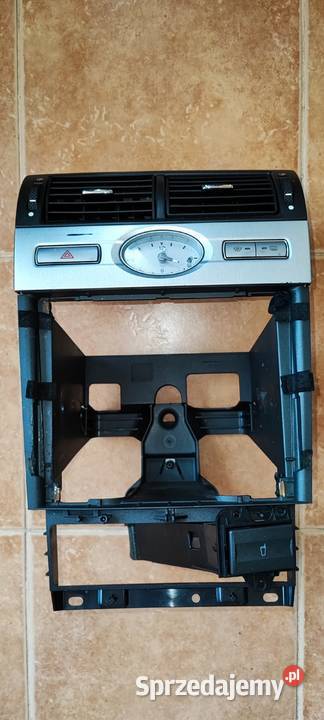 Konsola środkowa ramka radia Ford Mondeo mk3 Sosnowiec